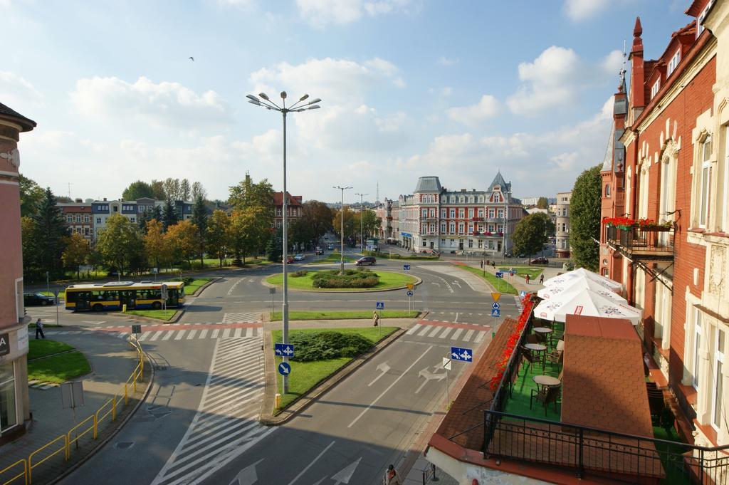 Hotel Staromiejski Σλούπσκ Εξωτερικό φωτογραφία